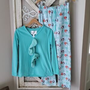 Goodnight Kiss 3-Piece Microfleece V-Neck Pajama Set with Socks Green Coral